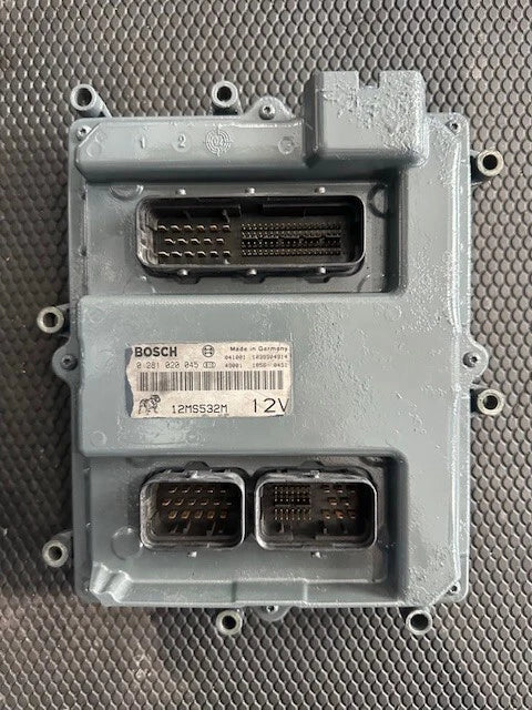 2004 Mack AC Diesel Engine Control Module ECM ECU 12MS532M