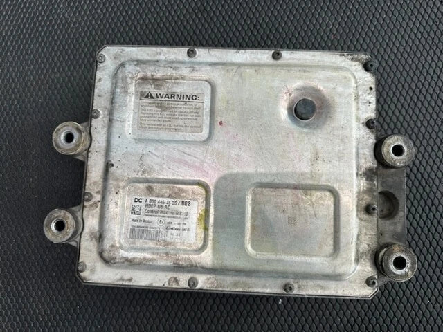 Detroit DD15 OEM Diesel Engine Control Module ECM ECU A0004467635