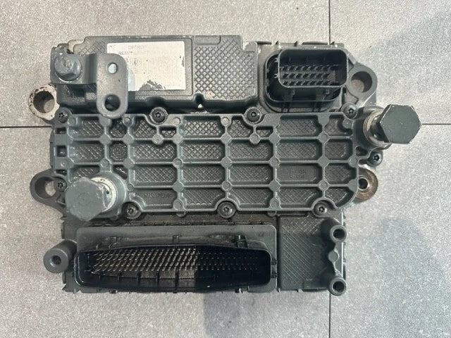 Mercedes Benz OM460LA Diesel Engine Control Module ECM ECU 00404690A2 RA0054462140