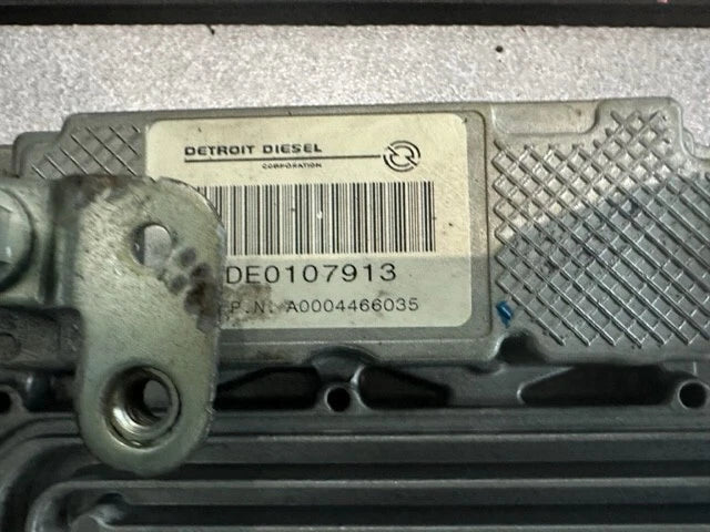 Detroit DD15 OEM Diesel Engine Control Module ECM ECU A0004466035