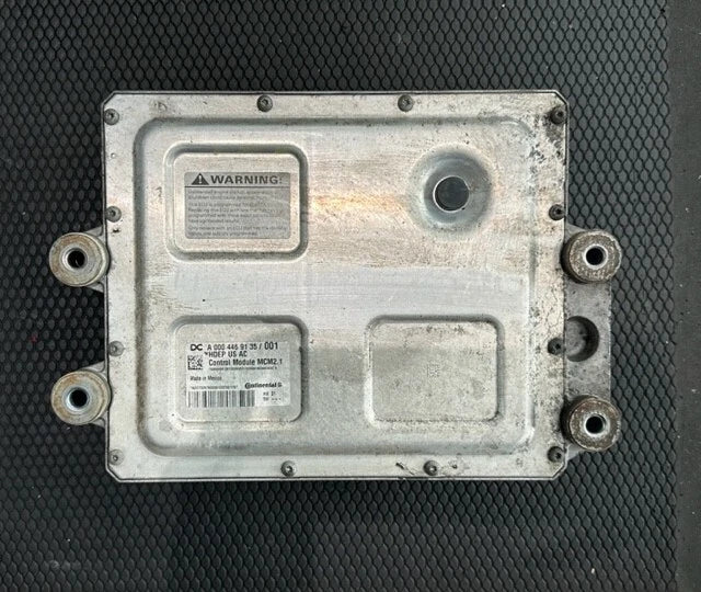 Detroit OEM DD15 Diesel Engine Control Module ECM ECU A0004469135