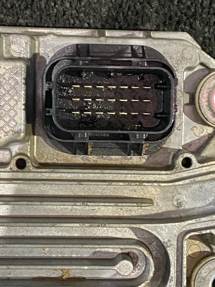 Detroit DD15 OEM Diesel Engine Control Module ECM ECU A0014462835