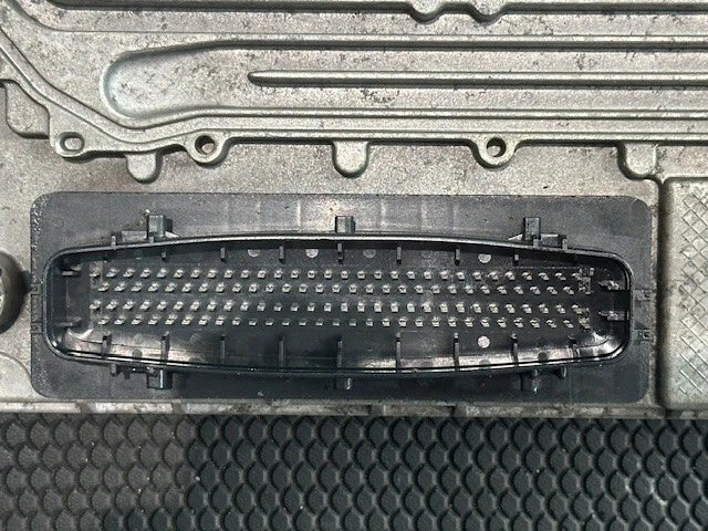 Detroit DD13 OEM Diesel Engine Control Module ECM ECU A0014465835