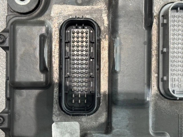 2018 Paccar MX-13 Engine Control Module ECM ECU 2037394 2298833 2160700 2295122
