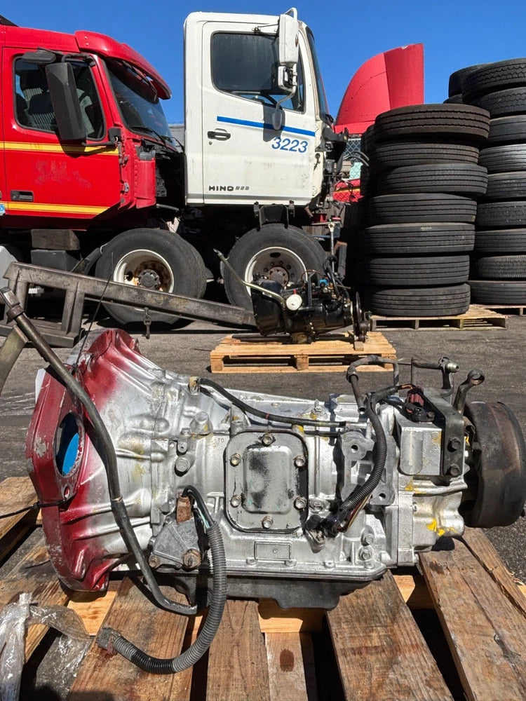 Aisin Seiki Automatic Transmission 8973300050 Isuzu NPR, NRR, NQR, NRR, GMCW3500