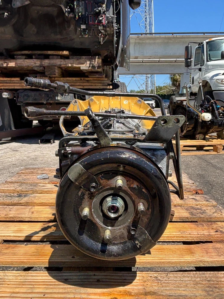 Aisin Seiki Automatic Transmission 8973300050 Isuzu NPR, NRR, NQR, NRR, W3500