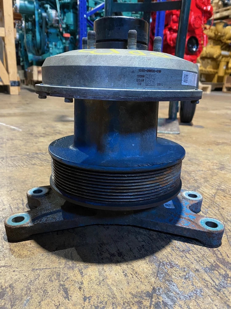 BorgWarner OEM Fan Clutch for Detroit DD13 Diesel Engine 1090-09600-01B 010023588