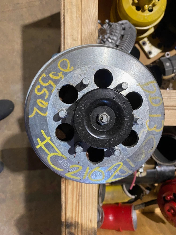 BorgWarner OEM Fan Clutch for Detroit DD13 Diesel Engine 1090-09600-01B 010023588