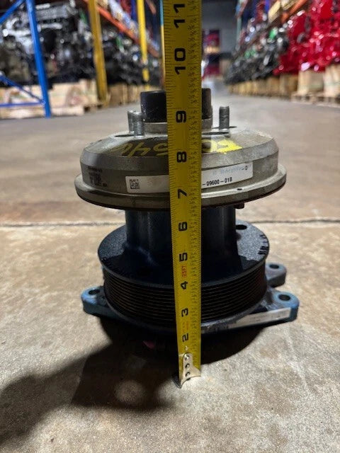 BorgWarner OEM Fan Clutch off DD13 DD15 Diesel Engine 1090-09600-01B 010023588