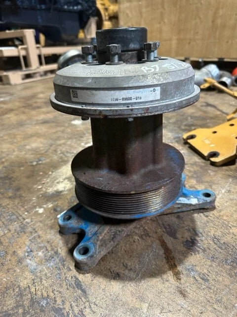 BorgWarner Fan Clutch off Detroit DD13 Diesel Engine 1090-09600-01B 010023588