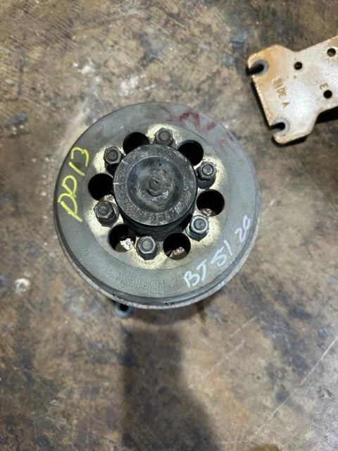 BorgWarner Fan Clutch off Detroit DD13 Diesel Engine 1090-09600-01B 010023588