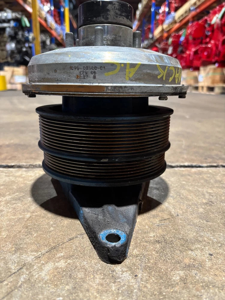 BorgWarner Fan Clutch off Mack AC Engine 1090-09500-01 010020358 40MH422M