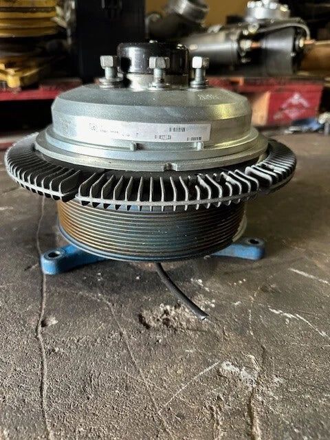 BorgWarner OEM Fan Clutch for Volvo and Mack 1090-09650-01B 010027944
