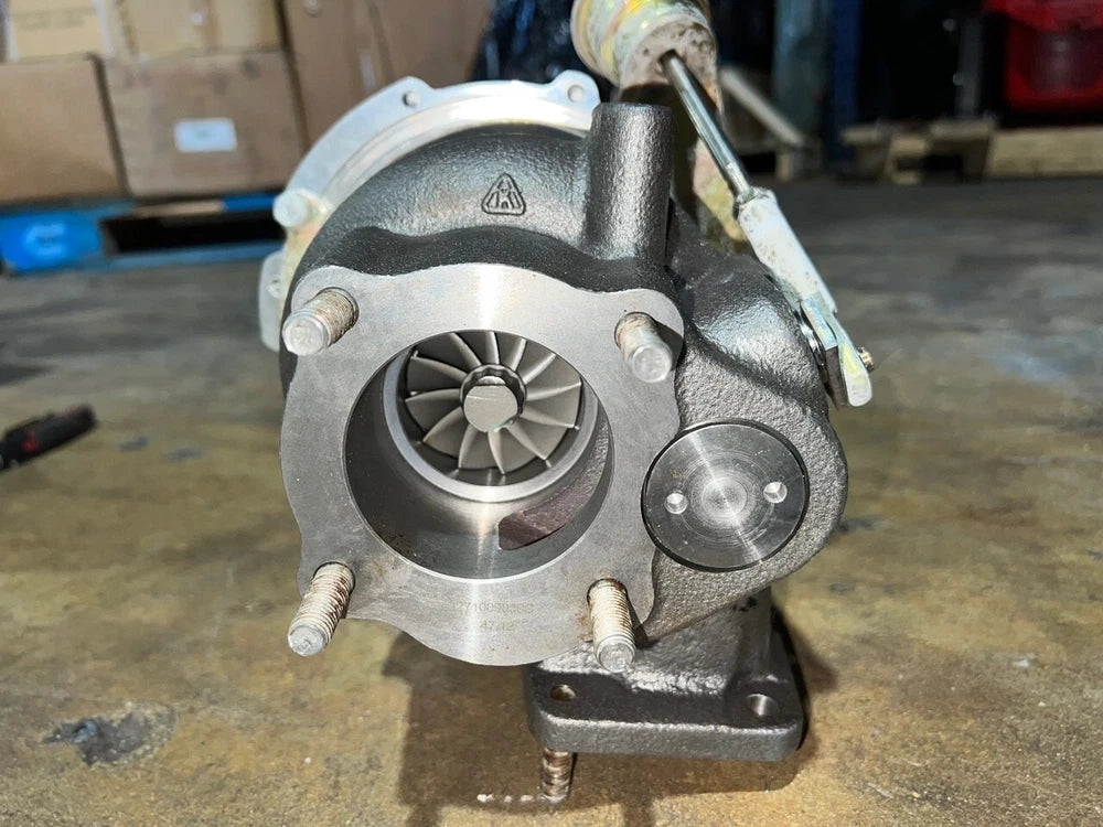 Borgwarner k27 turbocharger for mercedes om906la 5327-970-0016 ea9020962599