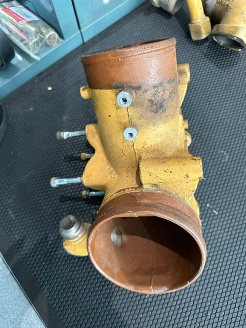 Caterpillar C13 Diesel Engine EGR Cooler Manifold 298-6251, 12R11714B, 16480050 01