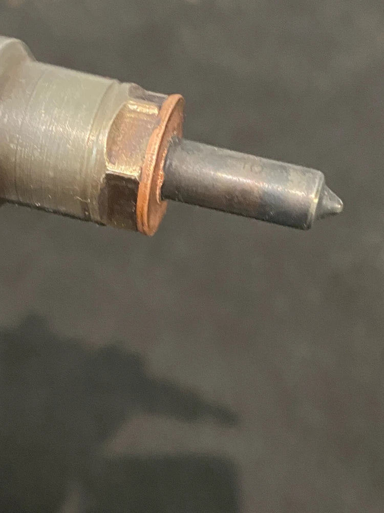 CORE Cummins ISB Diesel Engine Fuel Injector CM850