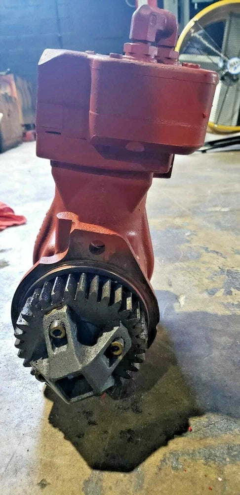 CORE Wabco Air Compressor off Cummins ISX Diesel Engine, 3687343