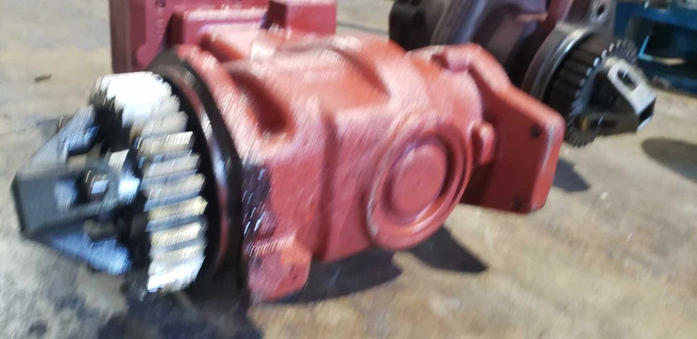 CORE Wabco Air Compressor off Cummins ISX Diesel Engine, 3687343