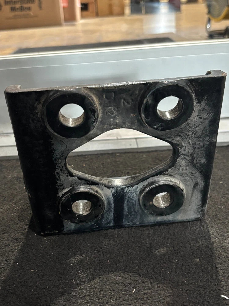 Caterpillar 3406 C15 Rear Engine Motor Mount K159-960A