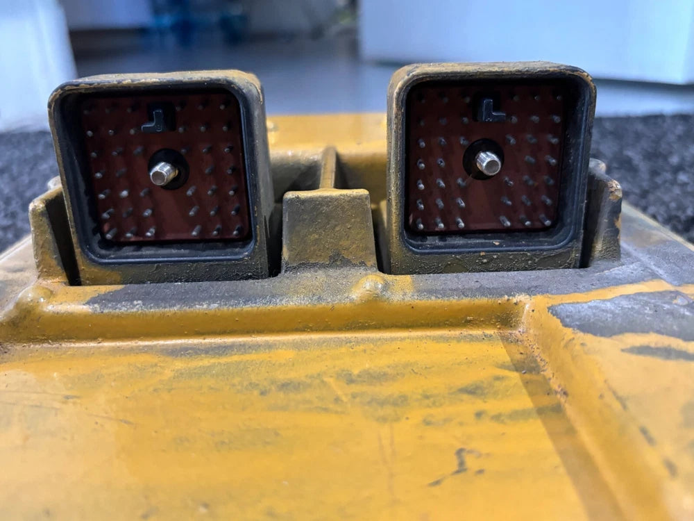 Caterpillar 3406E Diesel Engine Control Module ECM ECU 117-4017-02