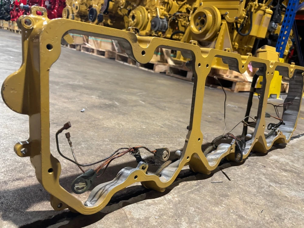 Caterpillar 3406E Diesel Engine Rocker Housing with Injector Harness 121-6826
