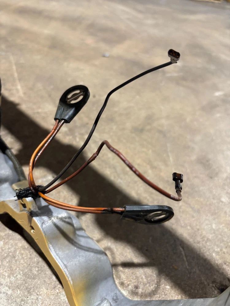 Caterpillar 3406E Diesel Engine Rocker Housing with Injector Harness 121-6826