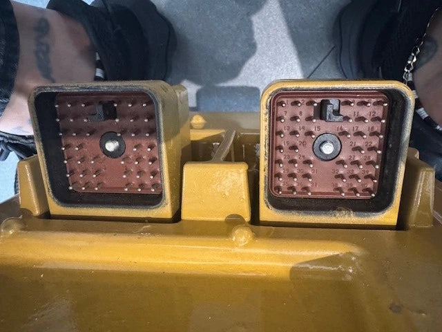 Caterpillar 3456 Engine Control Module ECU ECU 9BZ 212-9449 235-1571 176-5782