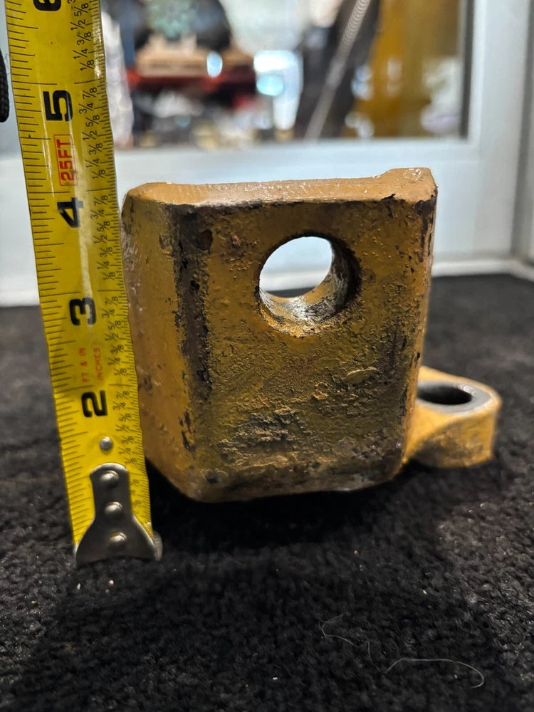 Caterpillar C13 C10 C12 Diesel Engine Rear Engine Mount 01-22934-001