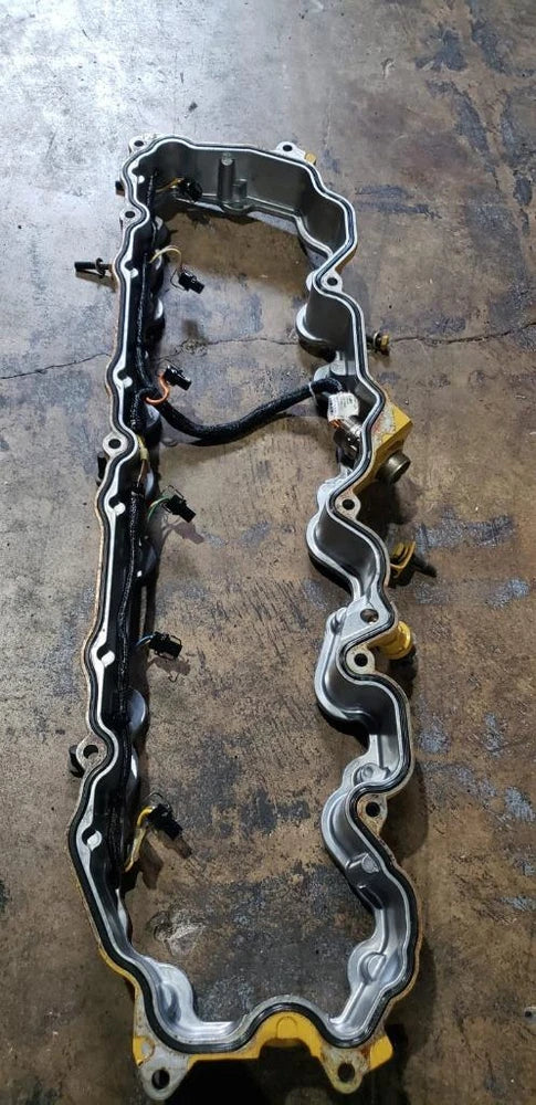 Caterpillar C7 ACERT Diesel Engine Valve Cover Riser Plate, 316-9080