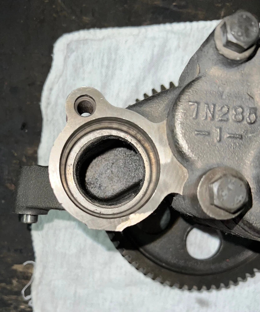 Caterpillar Diesel Engine Oil Pump 7N285