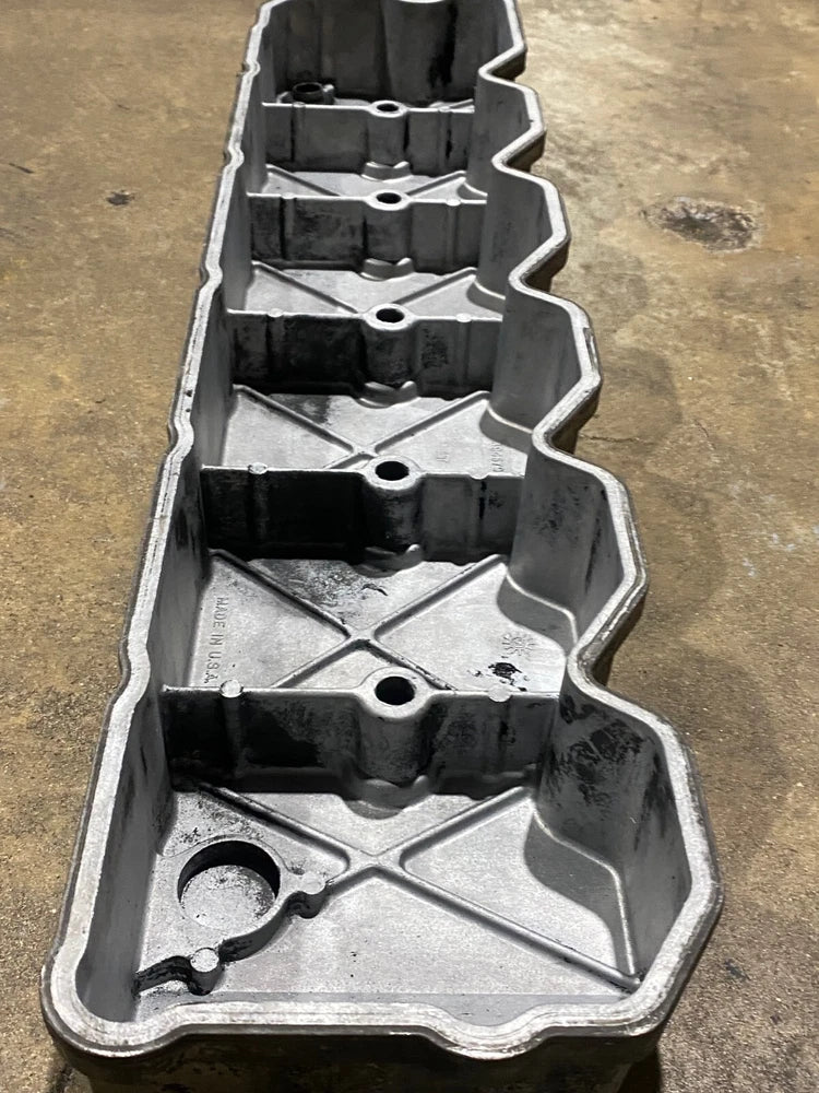 Cummins 6BT 24 Valve Diesel Engine Valve Cover 3945799, 5332814