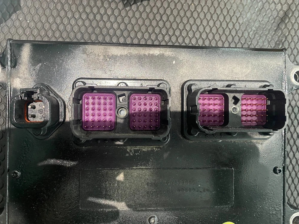 Cummins OEM ISC Diesel Engine Control Module ECM ECU 4921776 4921797 CM850 EPA04