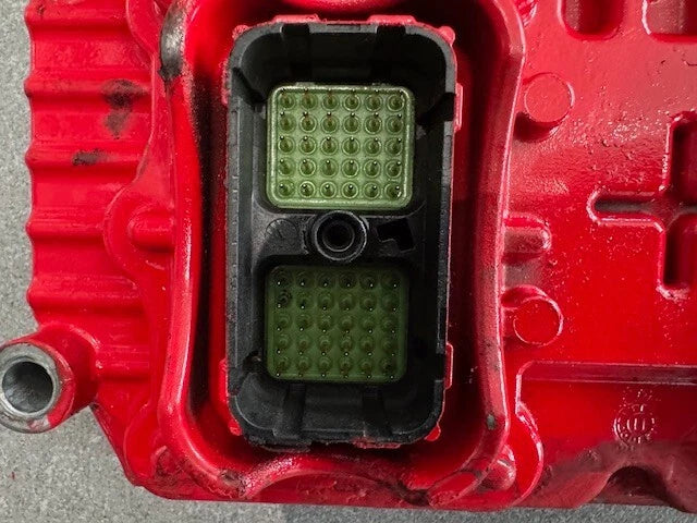 Cummins ISL9 Engine Control Module ECM ECU 4993120 4993121 CM2250