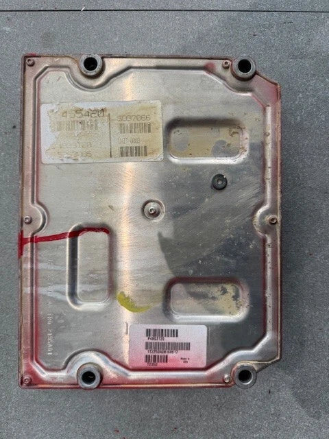 Cummins ISL9 Engine Control Module ECM ECU 4993120 4993121 CM2250