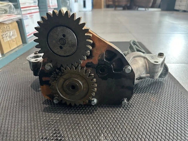 Cummins ISX Diesel Engine Oil Pump, P/N 237320C