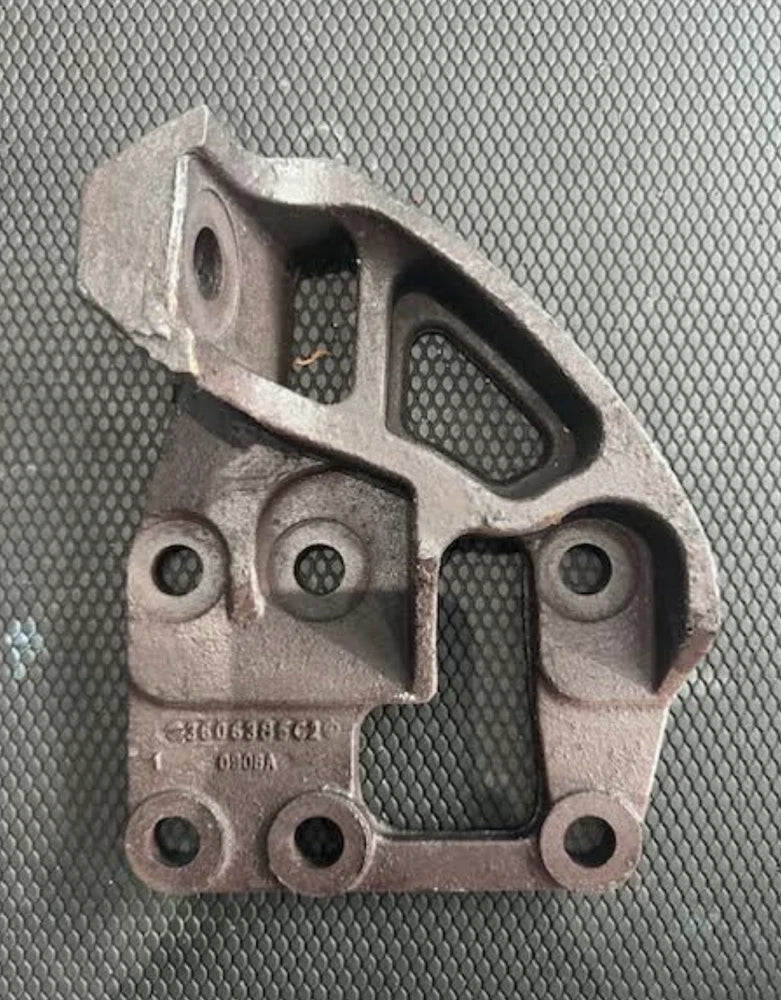 Cummins ISX Diesel Engine Rear Engine Mount, 3606385C2