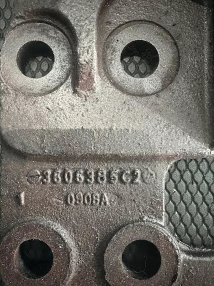 International Motor Mount for Cummins ISX Diesel Engine 3606385C2