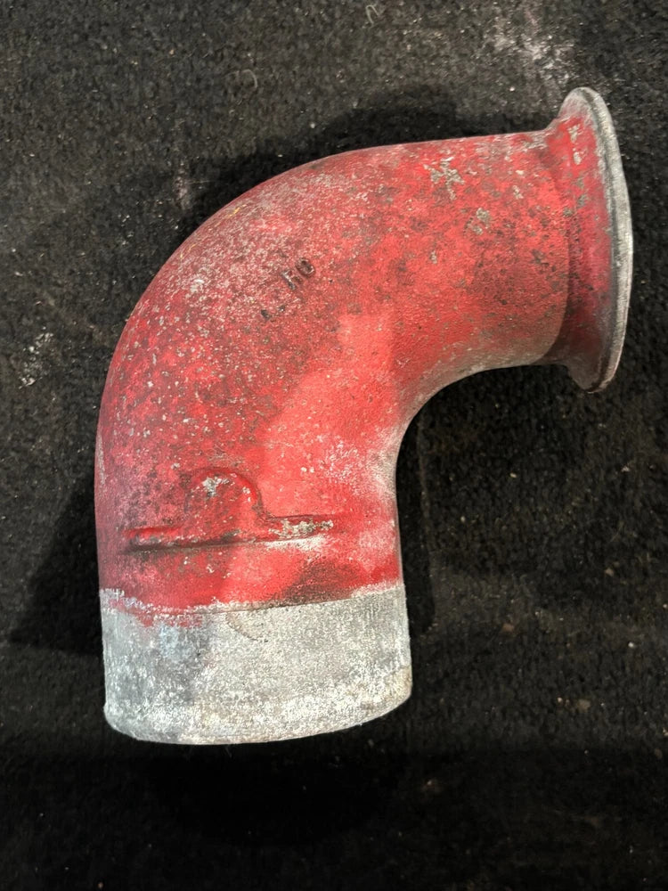 Cummins OEM ISX QSX Diesel Engine Air Intake Elbow Air Intake Connection 3684026