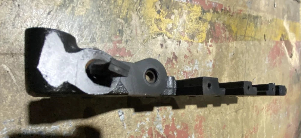 Cummins QSX12 ISX12 Engine Exhaust Recirculation Valve Support 2895334 2899728