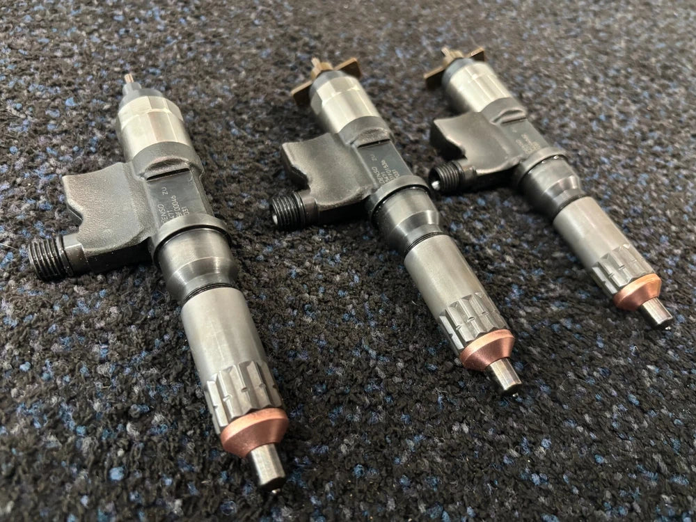 Denso Isuzu 4HK1 & 6HK1 Diesel Engine Fuel Injector 5471 8-98284393-0