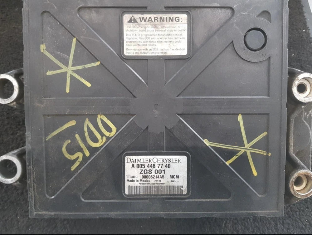 Detroit Diesel OEM DD15 Diesel Engine Control Module ECM ECU A0054467740