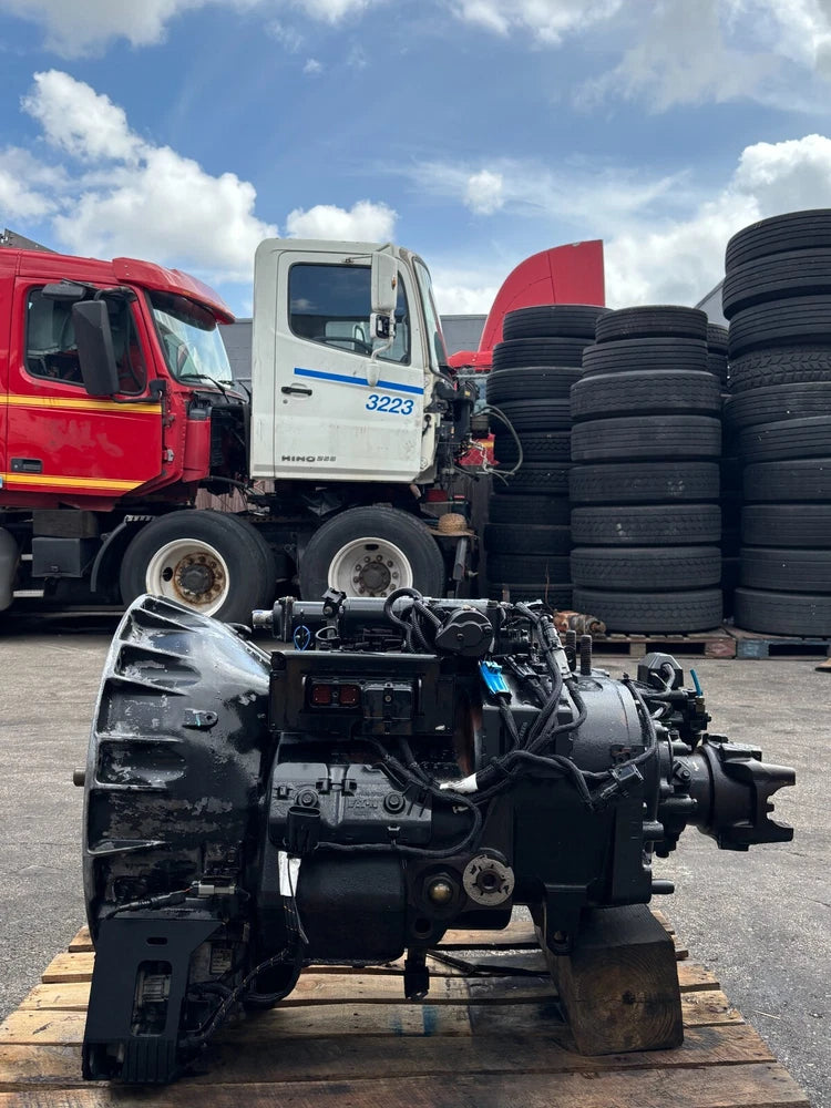 Eaton Fuller Transmission, Model: F0-16E310C-LAS, Serial # K1128978, 10 Speed