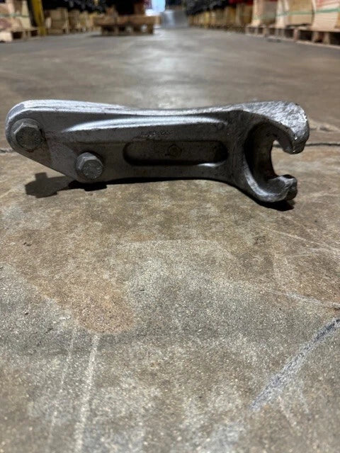 Freightliner Cascadia Radiator Mount Support Bracket, 05-30928-000, 10041209