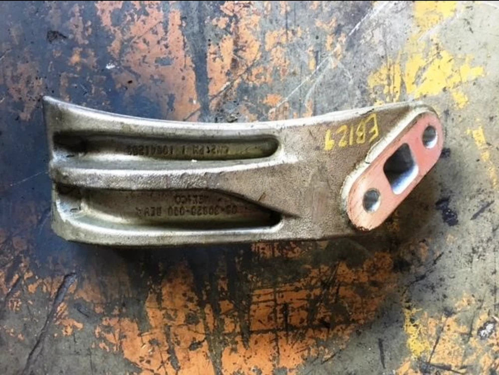 Freightliner Cascadia Radiator Mount Support, 05-30928-000 Rev A / 10041209