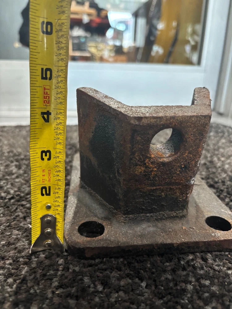 Freightliner Motor Mount 01-28728-000