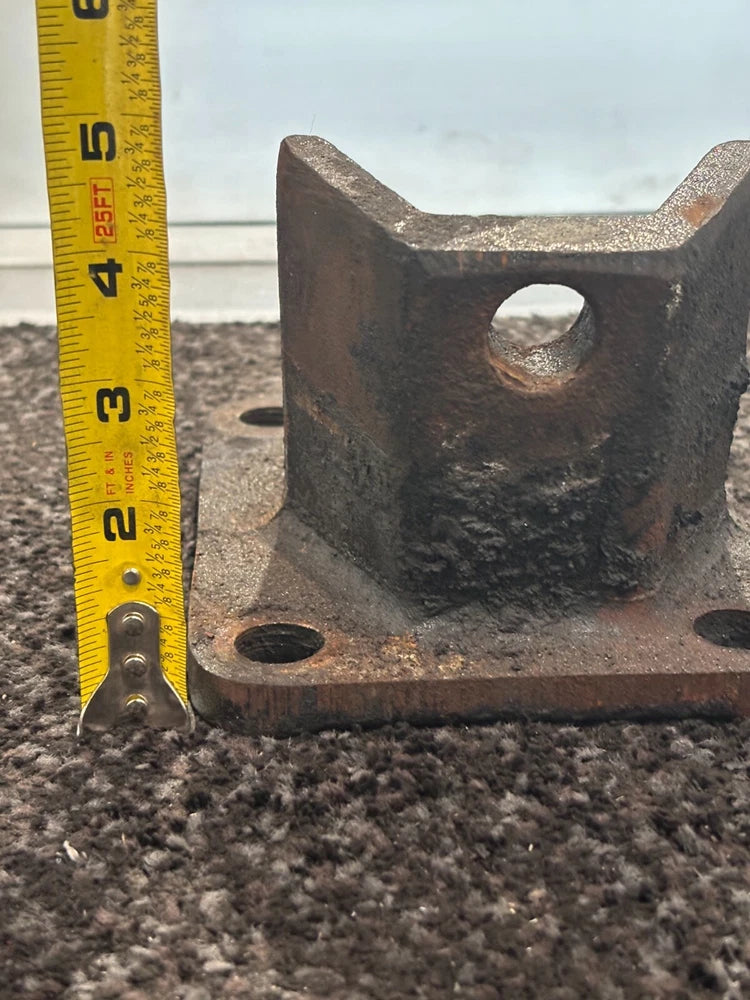 Freightliner Motor Mount 01-28728-001