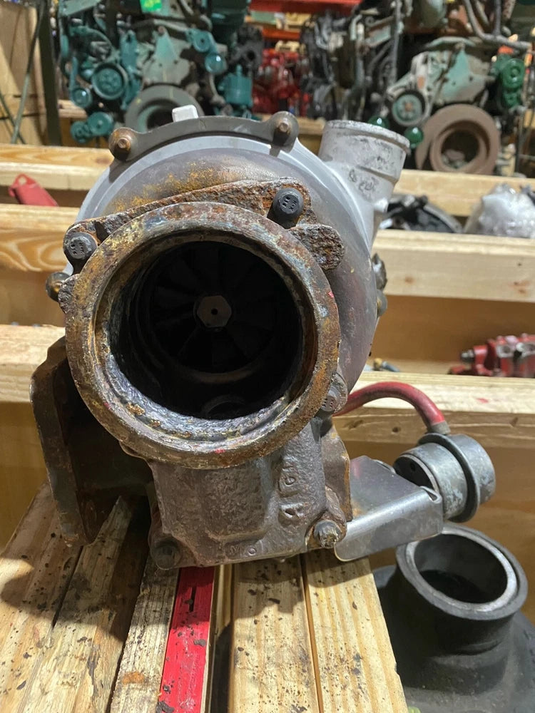 Garrett Diesel Turbocharger for International DT466E Engine, GT40 A/R.58 M24