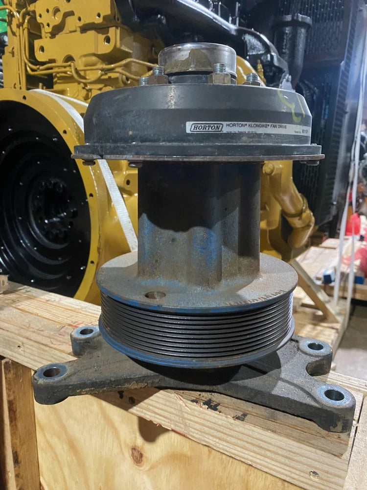 Horton BorgWarner Fan Clutch off Detroit DD13 Engine 1090-09500-01B 010023588