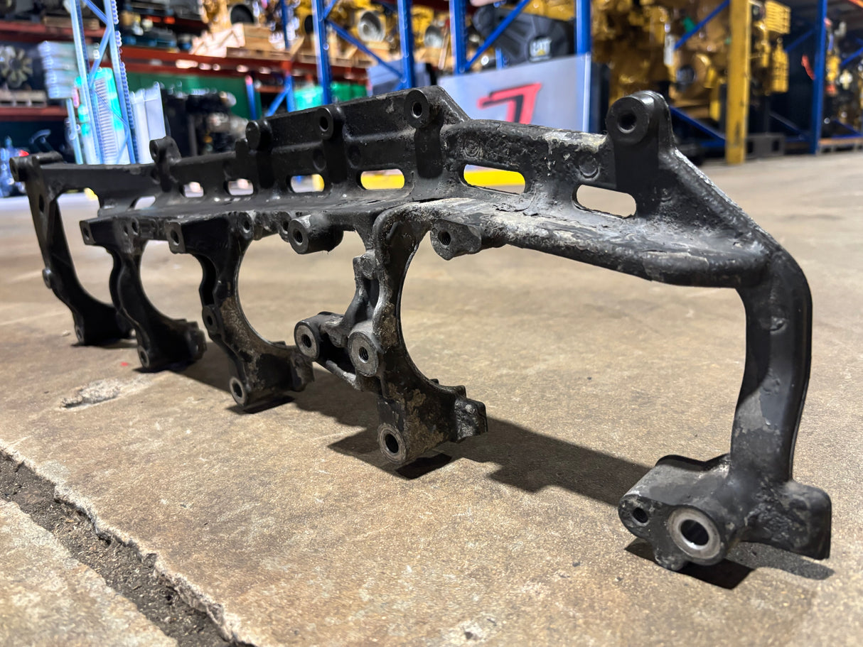 Paccar MX-13 OEM Diesel Engine Bracket 1933050
