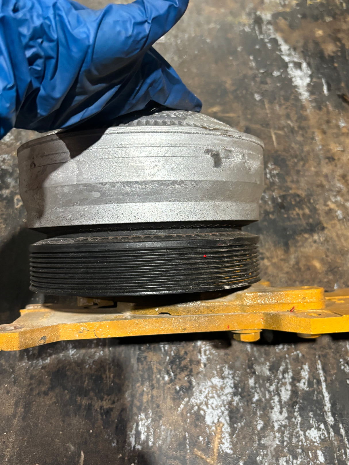 Horton Fan Clutch for Caterpillar C10 C12 Engine 79A9098 989098 05-25159-020